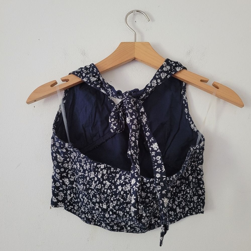 American Eagle Floral Crop Halter Top Navy Blue/White XS - Picture 5 of 5